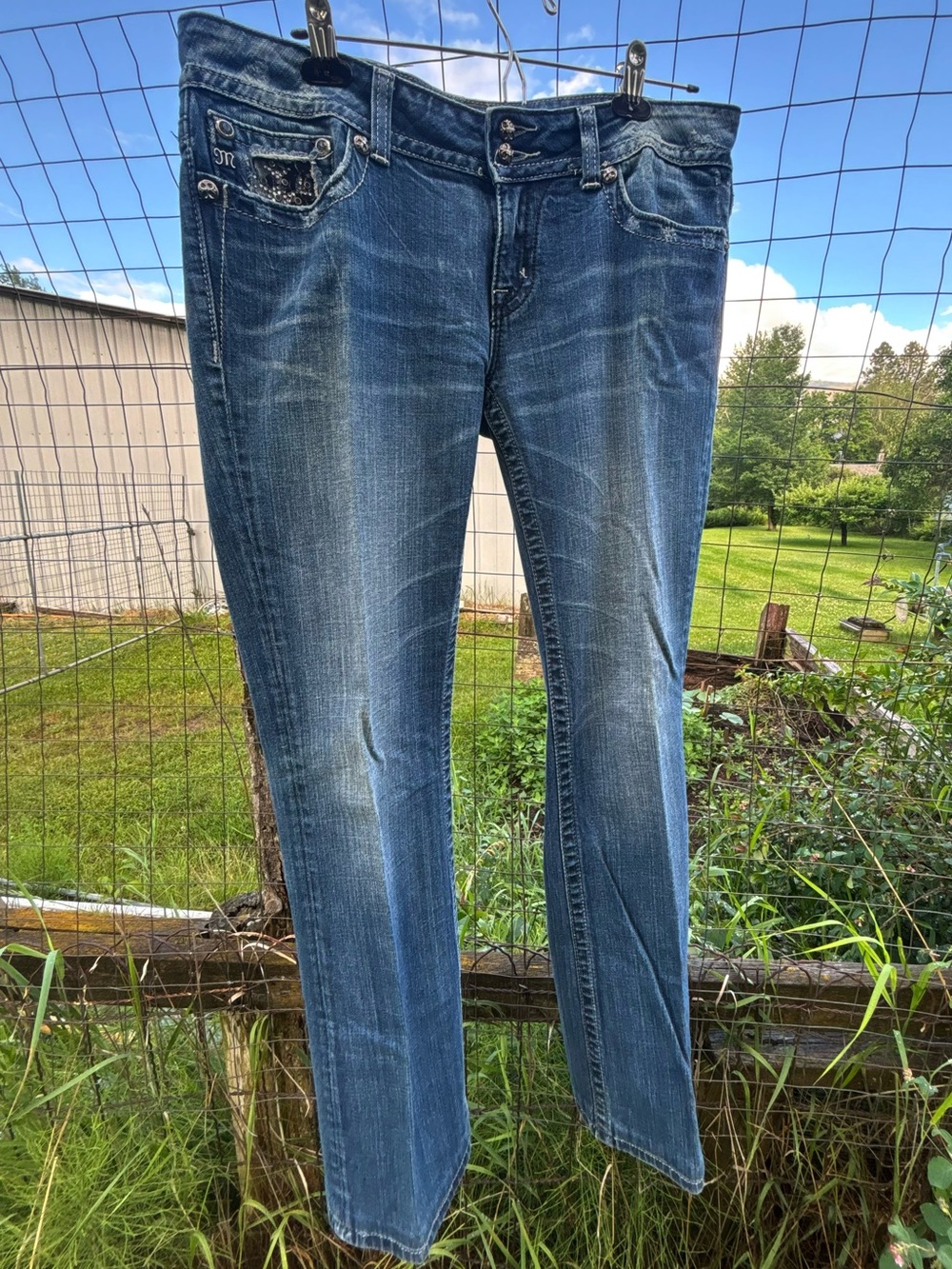 Miss Me Jean Lot